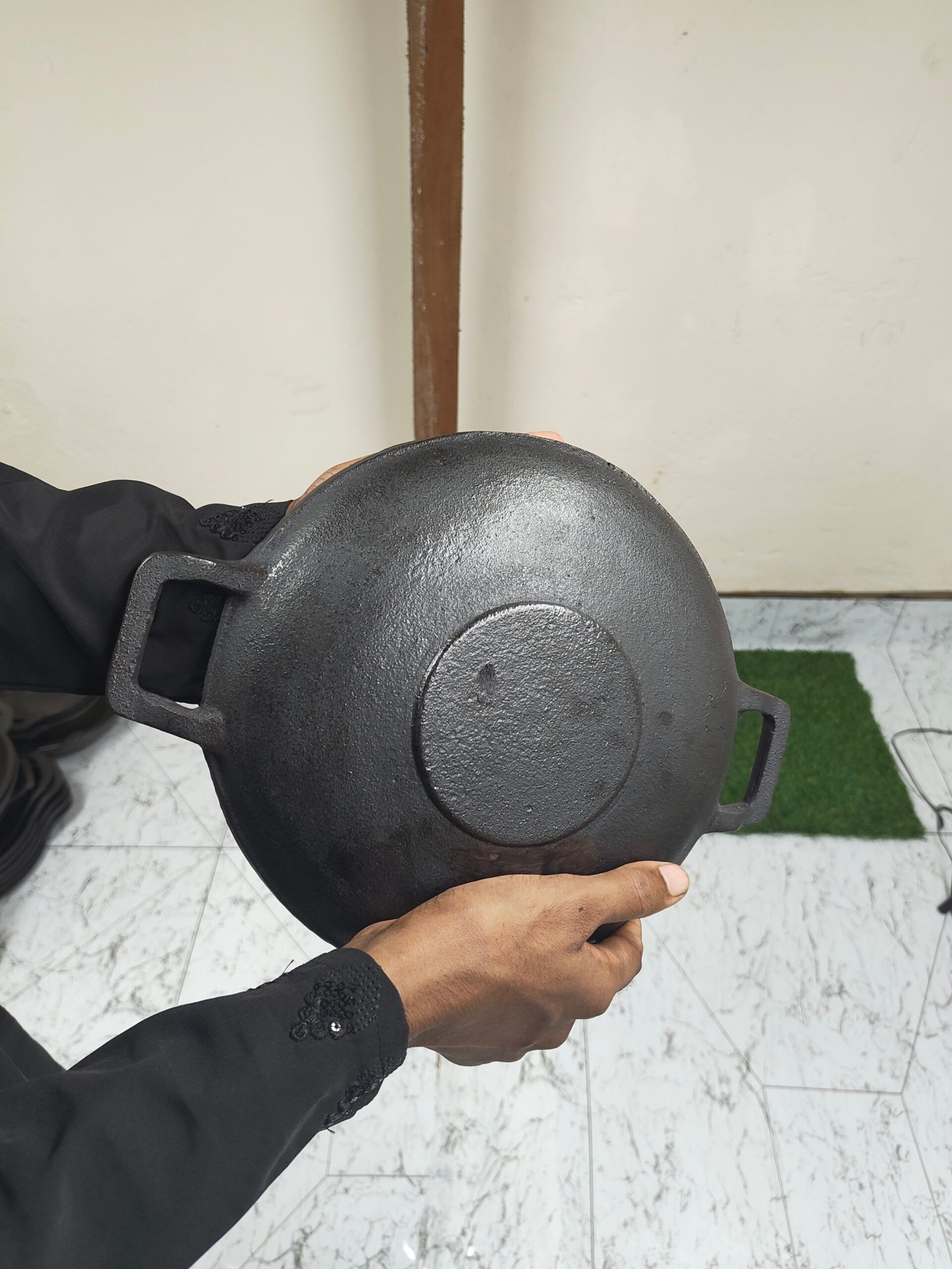 কাস্ট আয়রন মাল্টি ফ্রাইপ্যান (১০ ইঞ্চি)