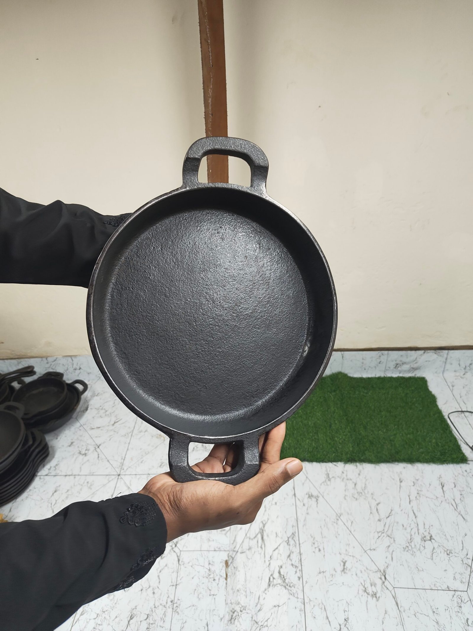 কাস্ট আয়রন মাল্টি ফ্রাইপ্যান (১০ ইঞ্চি)